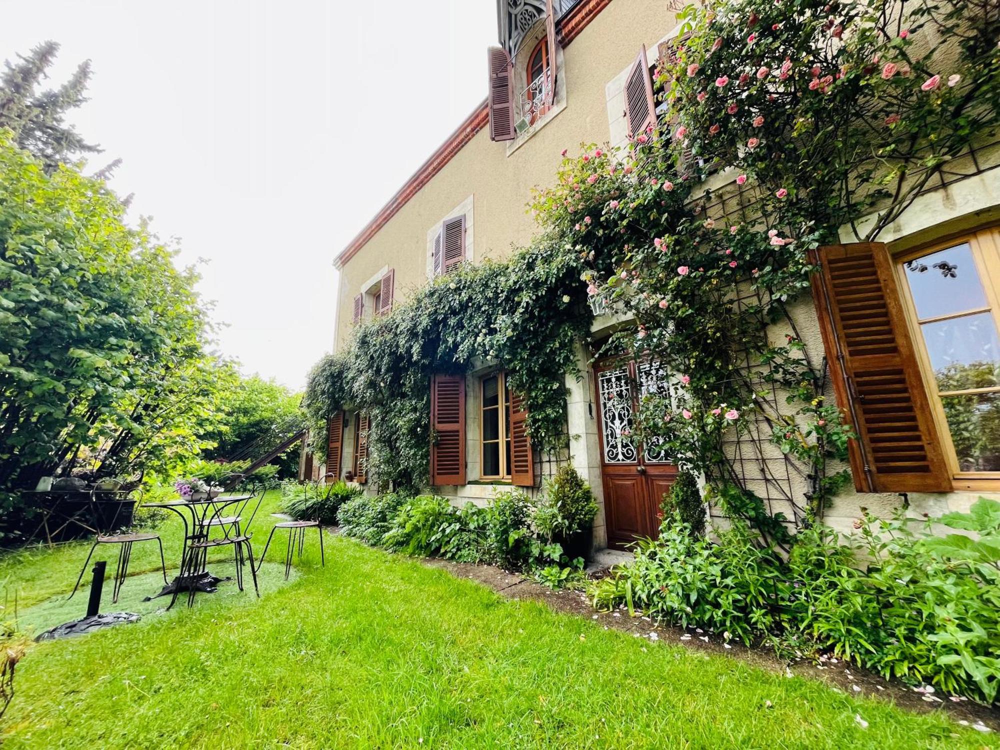 Le Buisson De La Gariole Bed & Breakfast Aubigny-sur-Nere Exterior photo
